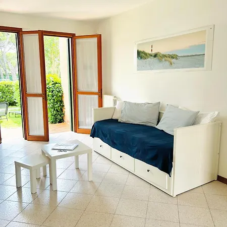 Seafront Chill Escape Nyaraló